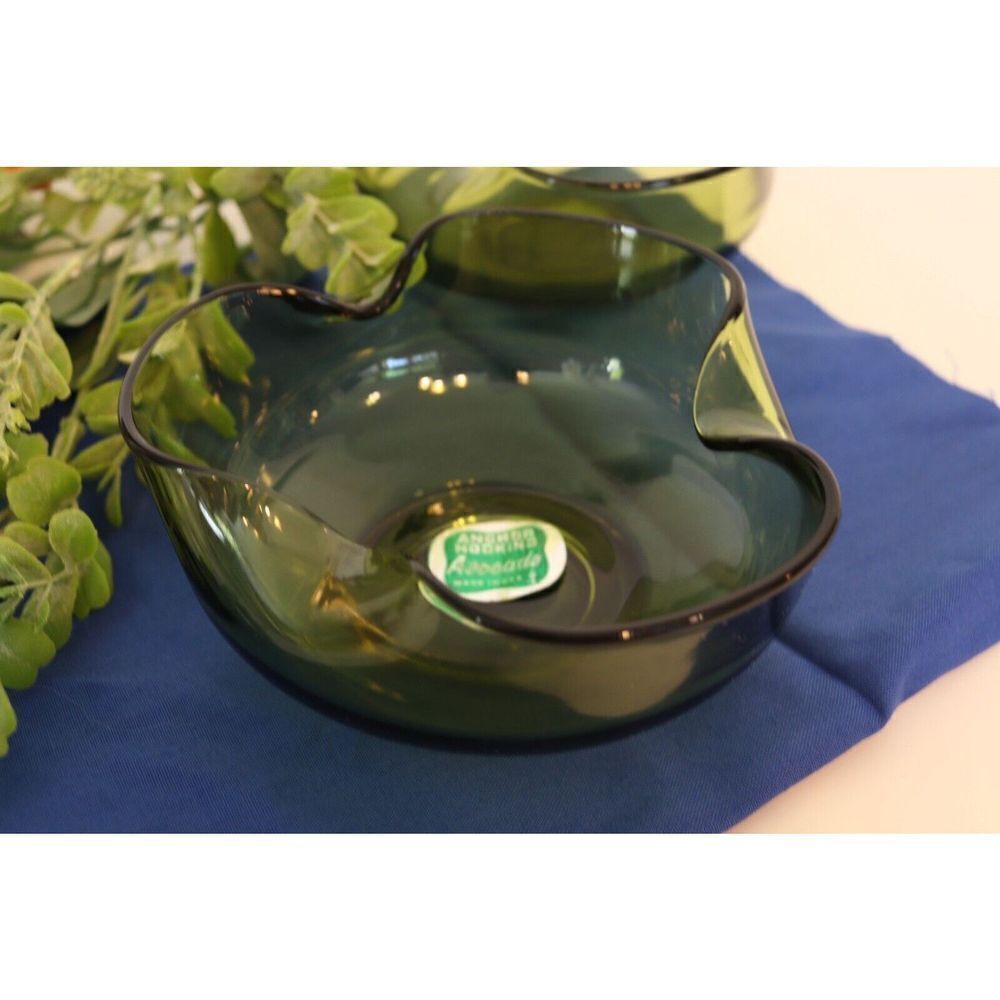 Vintage Anchor Hocking AVOCADO Green Glass DIP Ruffled Bowl Set Of Two